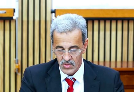 السلطات تعتمد إجراءات جديدة لتنظيم إنتاج وتوزيع الخبز والحلويات الصناعية