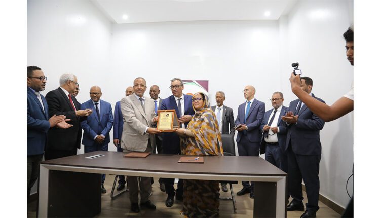 توقيع مذكرة تفاهم بين مدرسة ريادة الأعمال والاتحاد الوطني لأرباب العمل الموريتانيين