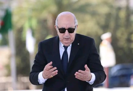 الجزائر تدخل في حداد وطني لثلاثة أيام على ضحايا الحرائق